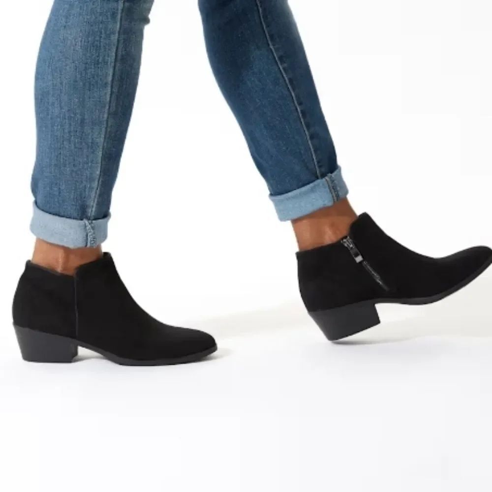 STYLE & CO WOMENS WILEYY ANKLE BOOTIES